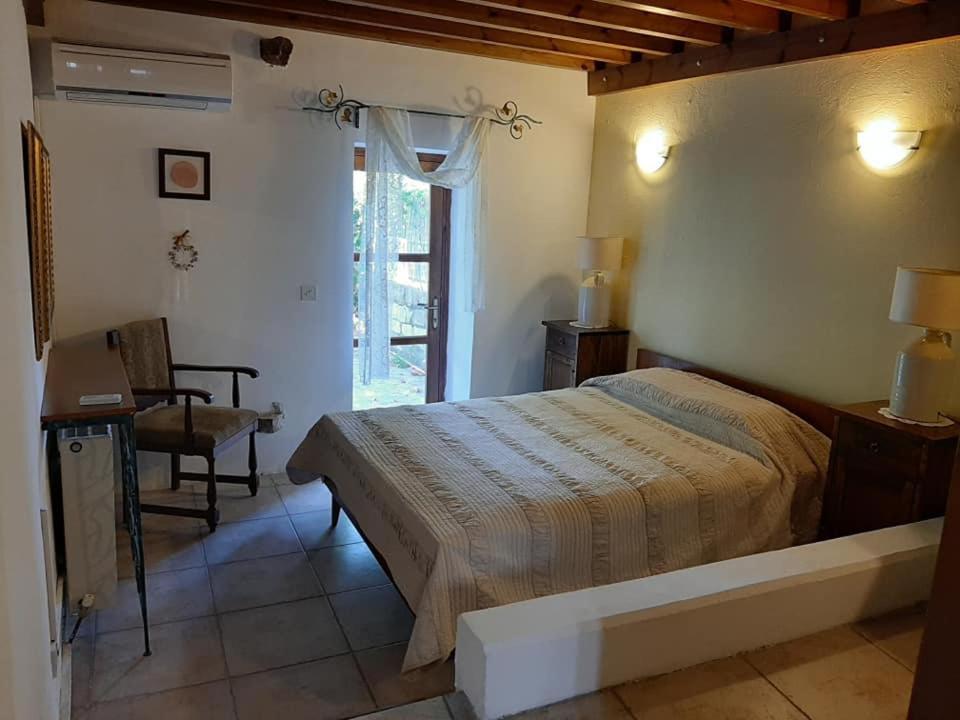 Blue Cottage Apsiou Exterior foto